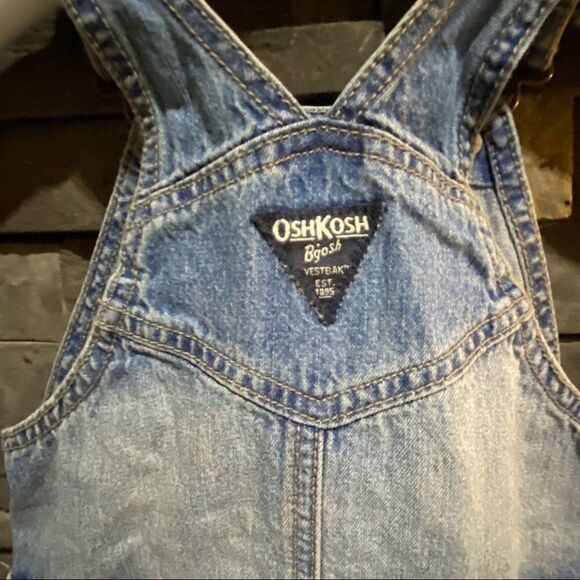 ‎OshKosh B’Gosh Denim Overalls Size 18M - Picture 4 of 5